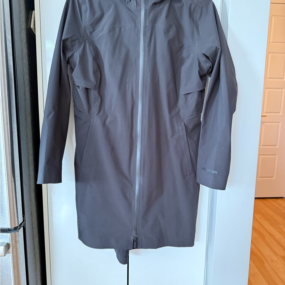 Lululemon Athletica Black Rain Rebel Raincoat